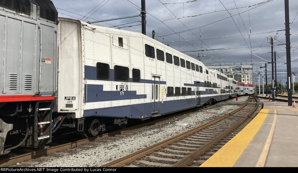 Caltrain 171